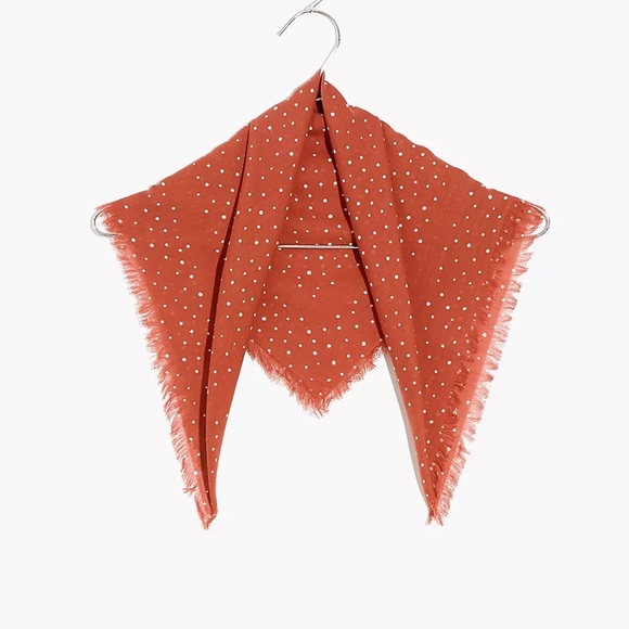 Madewell 🆕| ❄️🍁Organic Cotton Fringed Dot Bandana. - Picture 5 of 6